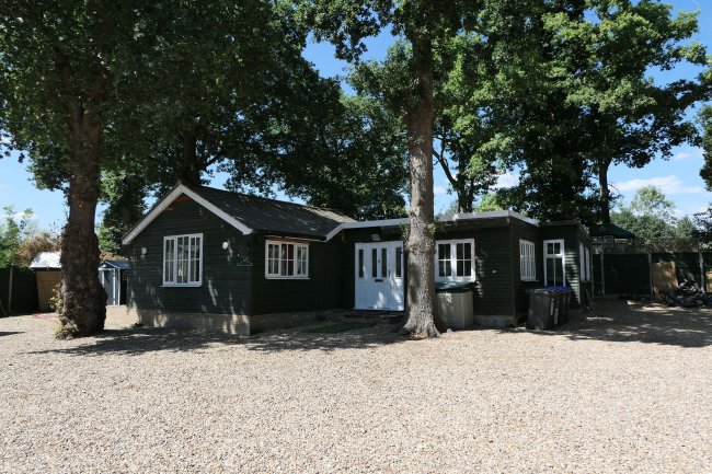 Alderbourne Cottage B, Fulmer Lane, Fulmer, Gerrards Cross, Buckinghamshire SL9 7BL 6