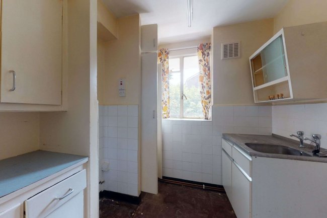 191 Ruskin Park House, Champion Hill, Camberwell, London SE5 8TN 10