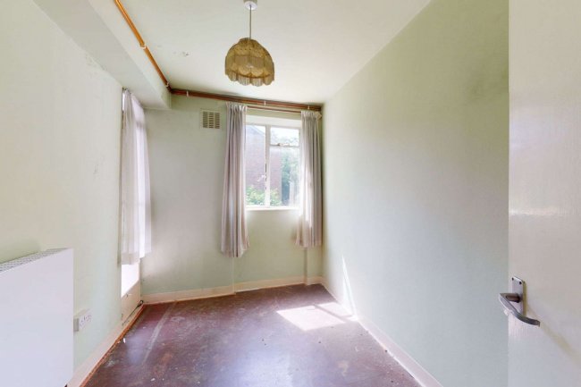 191 Ruskin Park House, Champion Hill, Camberwell, London SE5 8TN 10