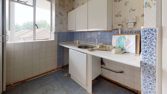 209 Ruskin Park House, Champion Hill, Camberwell, London SE5 8TN 1