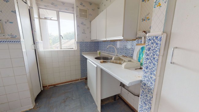 209 Ruskin Park House, Champion Hill, Camberwell, London SE5 8TN 1