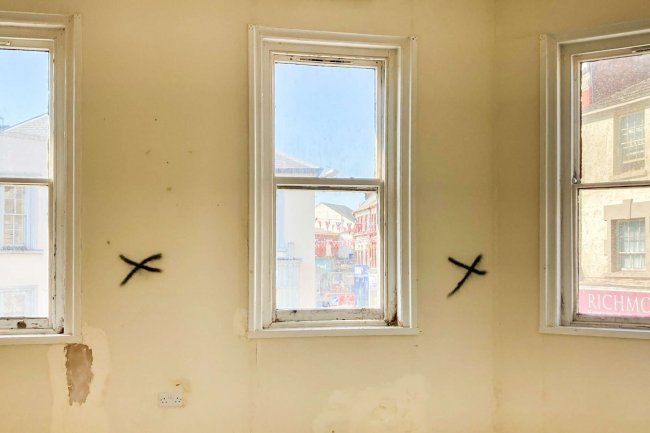 Flats 1-10, The Queens Hotel, Oswald Road, Oswestry, Shropshire SY11 1RB 
 8