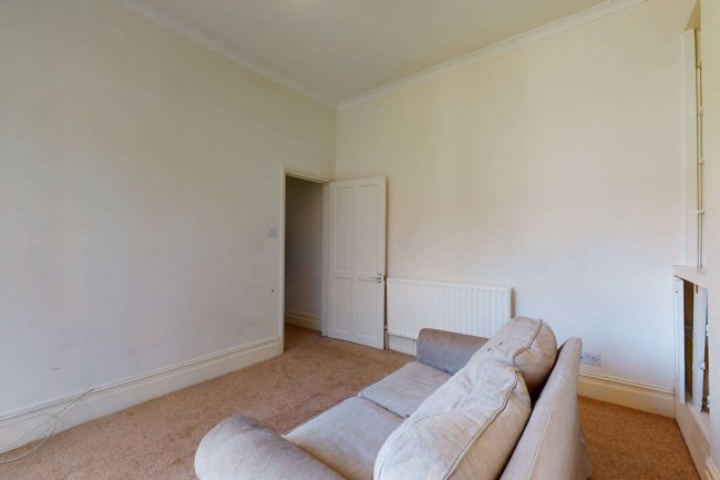 26C Beauchamp Road, Clapham London, SW11 1PQ
 8