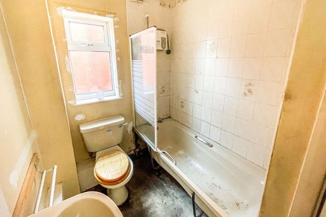 9 St Lawrence Court, 26 Skerry Hill, Mansfield, Nottinghamshire NG18 2PR 2