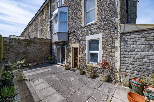 Garden Apartment, 1A Rockleaze Avenue, Sneyd Park, Bristol BS9 1NG
 8