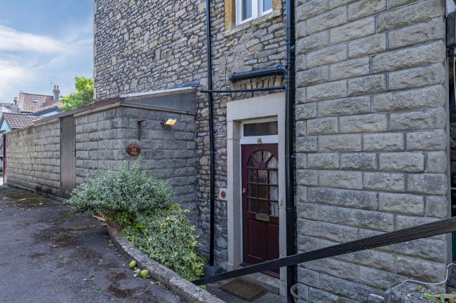 Garden Apartment, 1A Rockleaze Avenue, Sneyd Park, Bristol BS9 1NG
 8