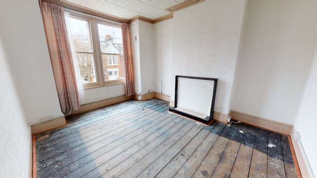 41/41A Trentham Street, Southfields London SW18 5AS
 1