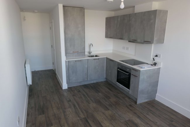 105 Verve Apartments, 5 Mercury Gardens, Romford, Essex RM1 3FD 9