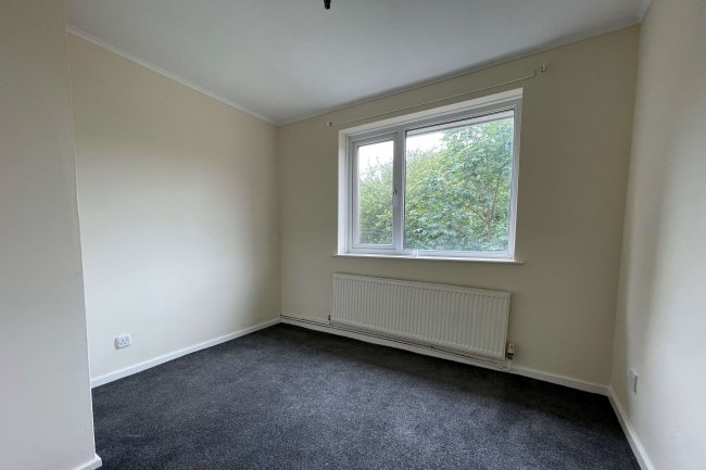 43 Edgmond Court, Sunderland, SR2 0DX 3