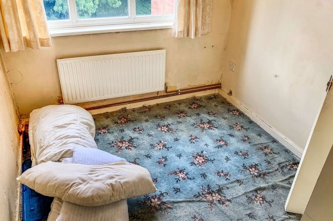 65 Linchfield, High Wycombe, Buckinghamshire HP13 7QH 3