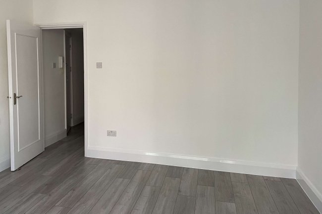 120B Chesterton Road, North Kensington, London W10 6EP 9