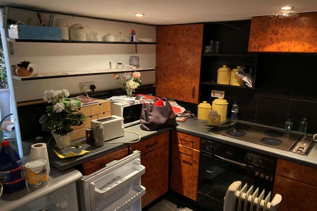 Former St Martin’s Church, Mockbeggar Lane, Ibsley, Ringwood, Hampshire BH24 3PP
 6