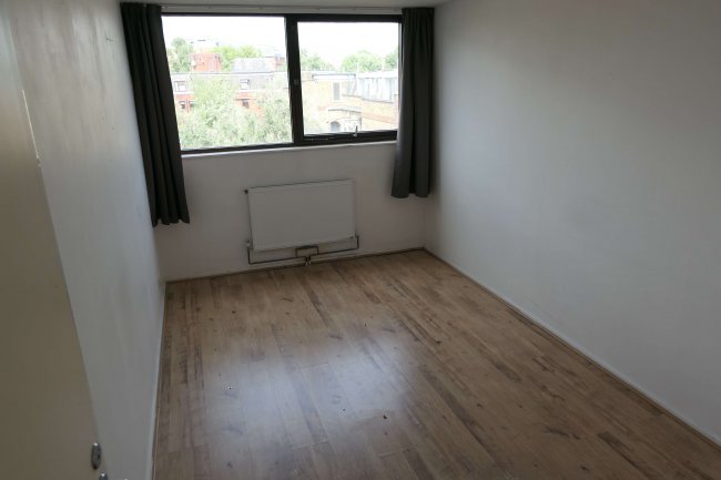 7 Upper Clarendon Walk, Lancaster Road, Notting Hill, London, W11 1SW
 8