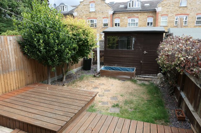 14 Holly Road, Hampton Hill, Middlesex, TW12 1QF 8