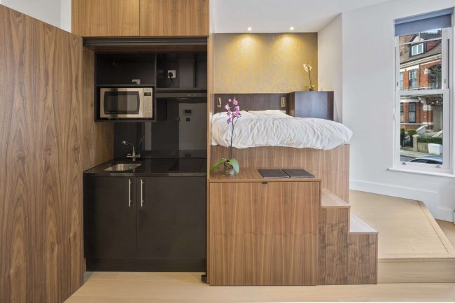 11 Dennington Park Road, West Hampstead, London, NW6 1BB
 6