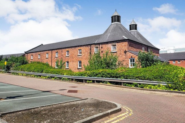 1-40 Y Werddon, Brewery Place, Pentre Felin, Wrexham, Clwyd, Wales LL13 7LT 6