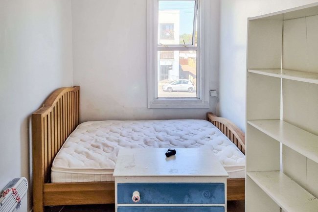 First Floor Flat, 31 Perry Hill, Catford, London SE6 4LF 6