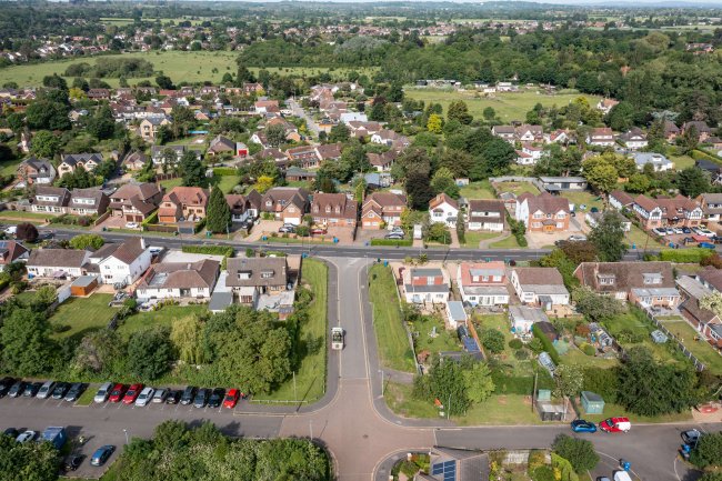 Land East of Welley Road, Wraysbury, Staines, Middlesesx TW19 5DJ 3