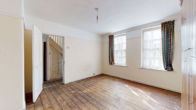 66 Warneford Road, Kenton, Harrow, Middlesex, HA3 9HY
 10