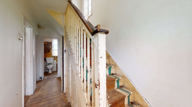 66 Warneford Road, Kenton, Harrow, Middlesex, HA3 9HY
 10