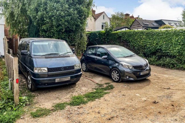 3 Station Hill Road, Cookham, Maidenhead, SL6 9BT 1