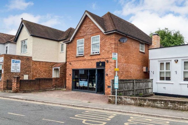 3 Station Hill Road, Cookham, Maidenhead, SL6 9BT 1