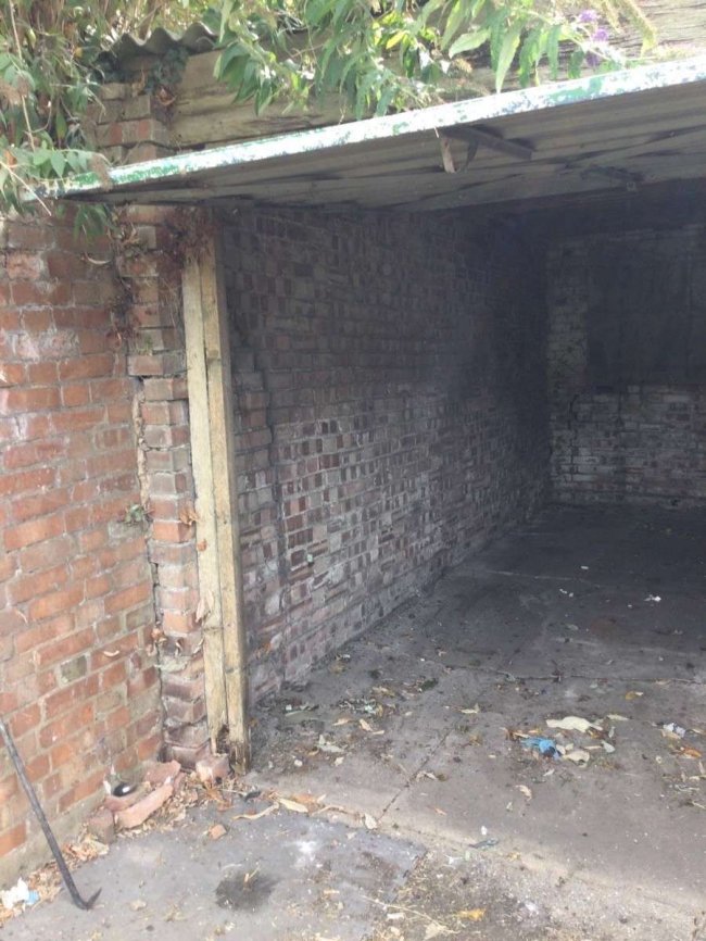 Garage to the Rear of Ruby Mews, Palmers Green, London N13 4EN
 6