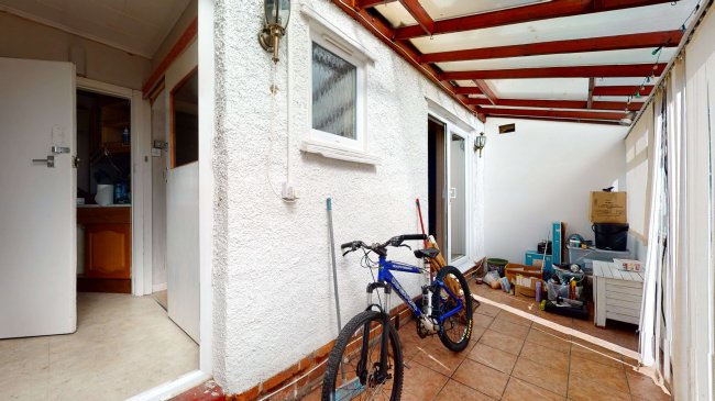 55 Prairie Road, Addlestone, Surrey, KT15 2TL
 8