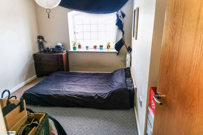 19 Bamlett House, Station Road, Thirsk, North Yorkshire, YO7 1TR
 6