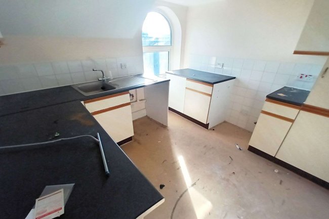 Flats 1-3, 34 Bold Street, Fleetwood, Lancashire, FY7 6HL
 4