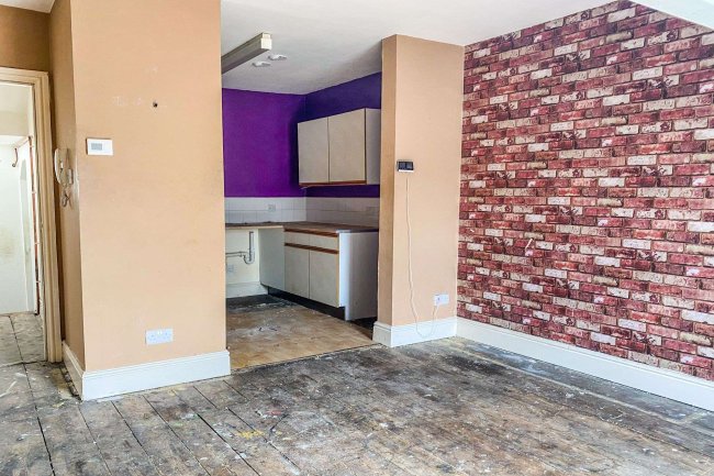 Flats 1 - 3, 38 Bold Street, Fleetwood, Lancashire, FY7 6HL
 5