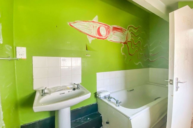 Flats 1 - 3, 38 Bold Street, Fleetwood, Lancashire, FY7 6HL
 5