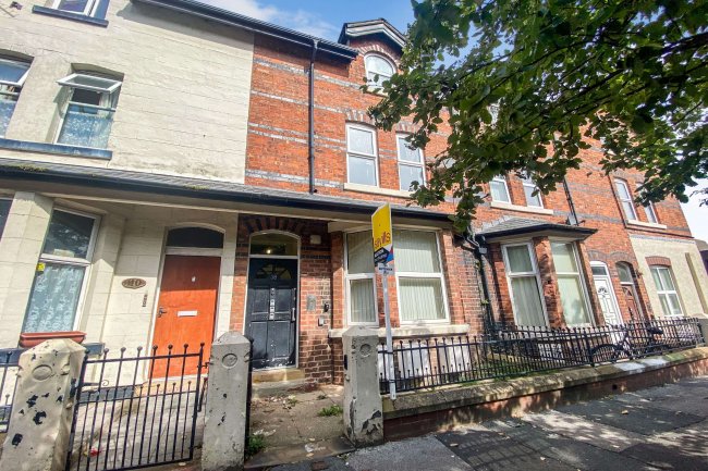 Flats 1 - 3, 38 Bold Street, Fleetwood, Lancashire, FY7 6HL
 5