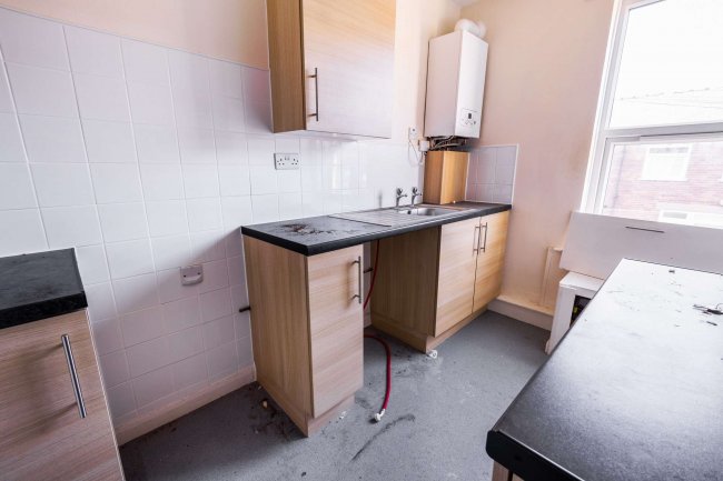 Flats A & B, 20 Conway Drive, Leeds, West Yorkshire, LS8 5JG
 9