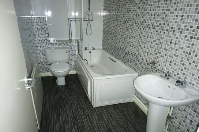 51A & 51B Milbourne Street, Blackpool FY1 3LH
 6