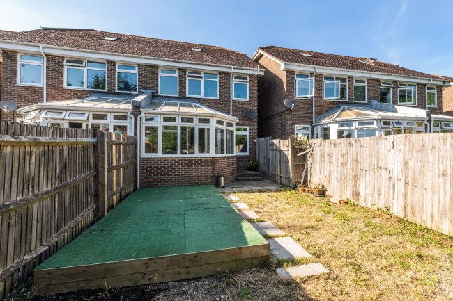 1, 2, 3 ,4, 7, 8, 9 and 10 Spears Walk, Brighton, West Sussex, BN2 6PN
 4