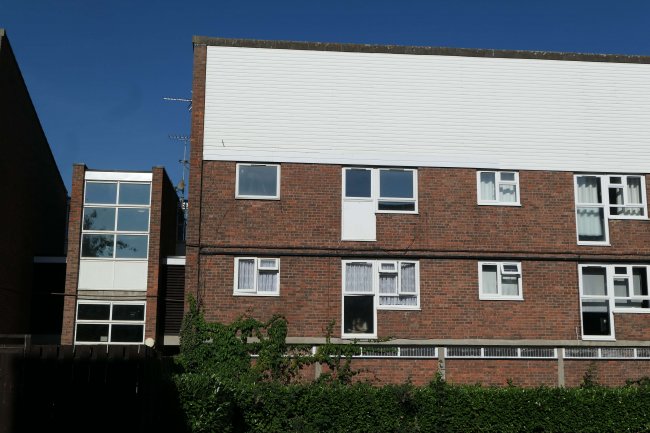 52 Maynard Court, Waltham Abbey, Essex, EN9 3DU
 1