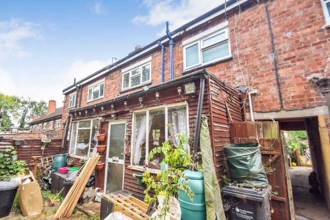 23 Hunderton Avenue, Hereford, HR2 7AB
 3