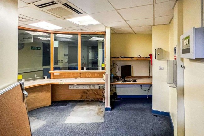 27 Guildhall Walk, Portsmouth, Hampshire, PO1 2RY 8