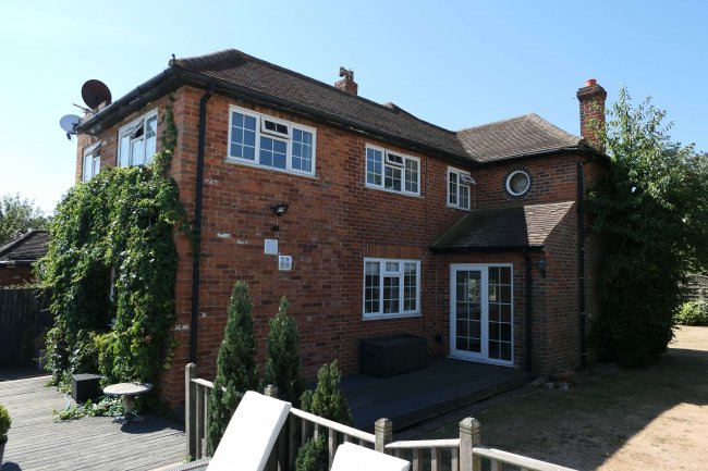 1 Orchard Cottages, Bottle Lane, Littlewick Green, Maidenhead, Berkshire, SL6 3SB
 1