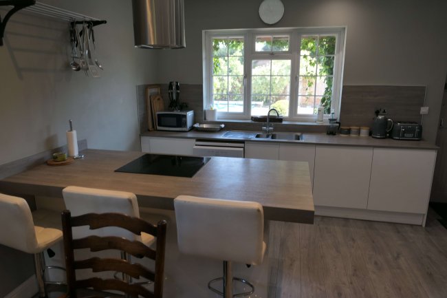 1 Orchard Cottages, Bottle Lane, Littlewick Green, Maidenhead, Berkshire, SL6 3SB
 1