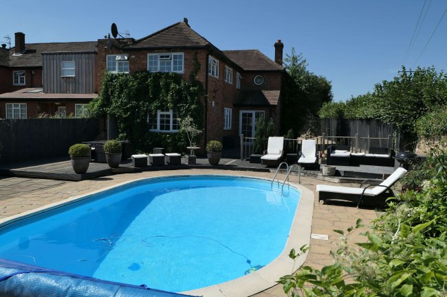 1 Orchard Cottages, Bottle Lane, Littlewick Green, Maidenhead, Berkshire, SL6 3SB
 1