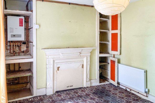 Flat 30, Elmfield Mansions, Elmfield Road, London SW17 8AA 5