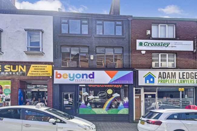 106 Yorkshire Street, Rochdale, Greater Manchester OL16 1JY 5