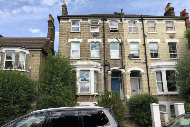 84 Lewin Road, Streatham, London, SW16 6JU
 6