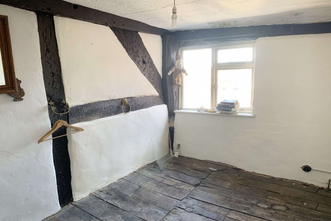 13 South Street, Leominster, Herefordshire, HR6 8JA
 4