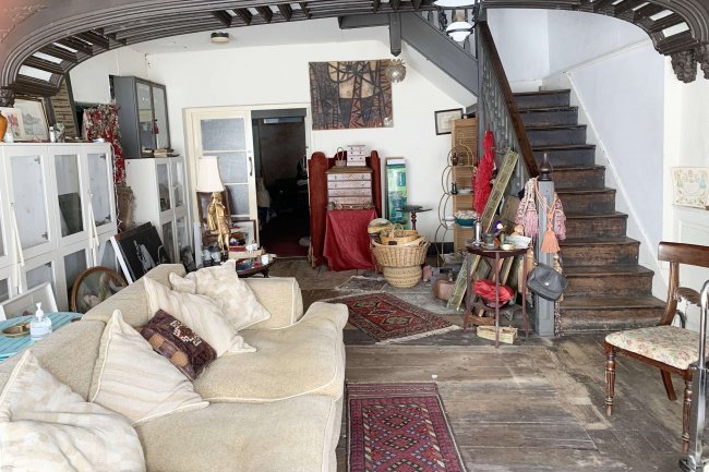 13 South Street, Leominster, Herefordshire, HR6 8JA
 4