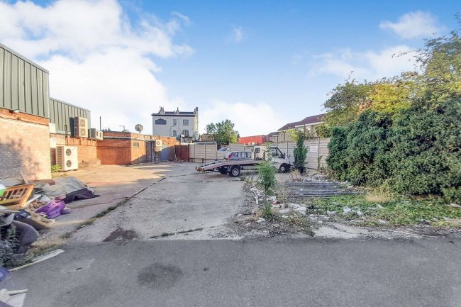 Land rear of 518 Hertford Road, Enfield EN3 5SS
 9