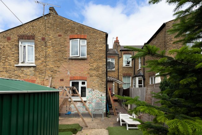 176 Wellfield Road, Streatham, London SW16 2BU
 2