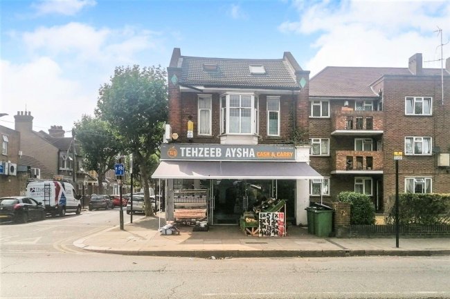 140 High Street South, East Ham, London E6 3RW
 9